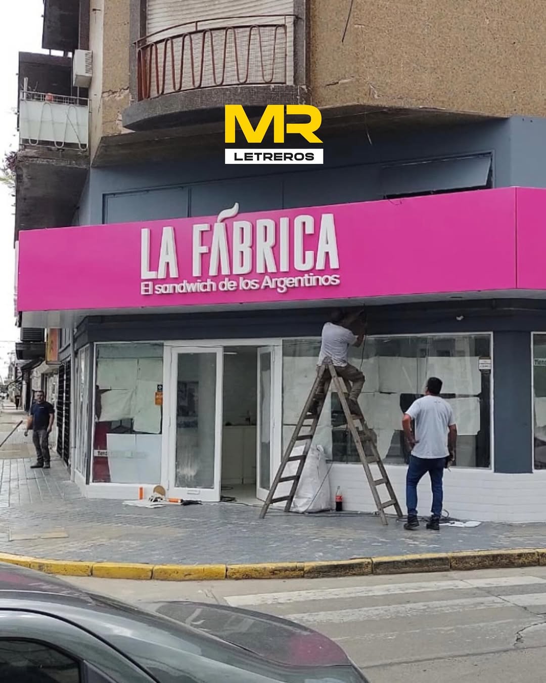 La Fabrica — trabajo 011