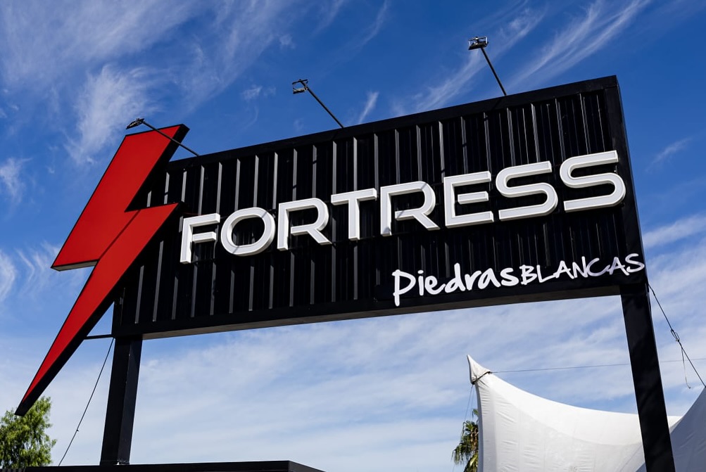 Fortress — trabajo 056 y 078