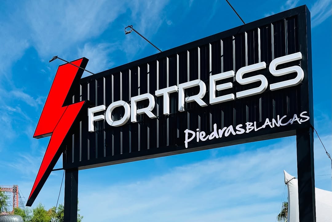 Fortress — trabajo 056 y 078