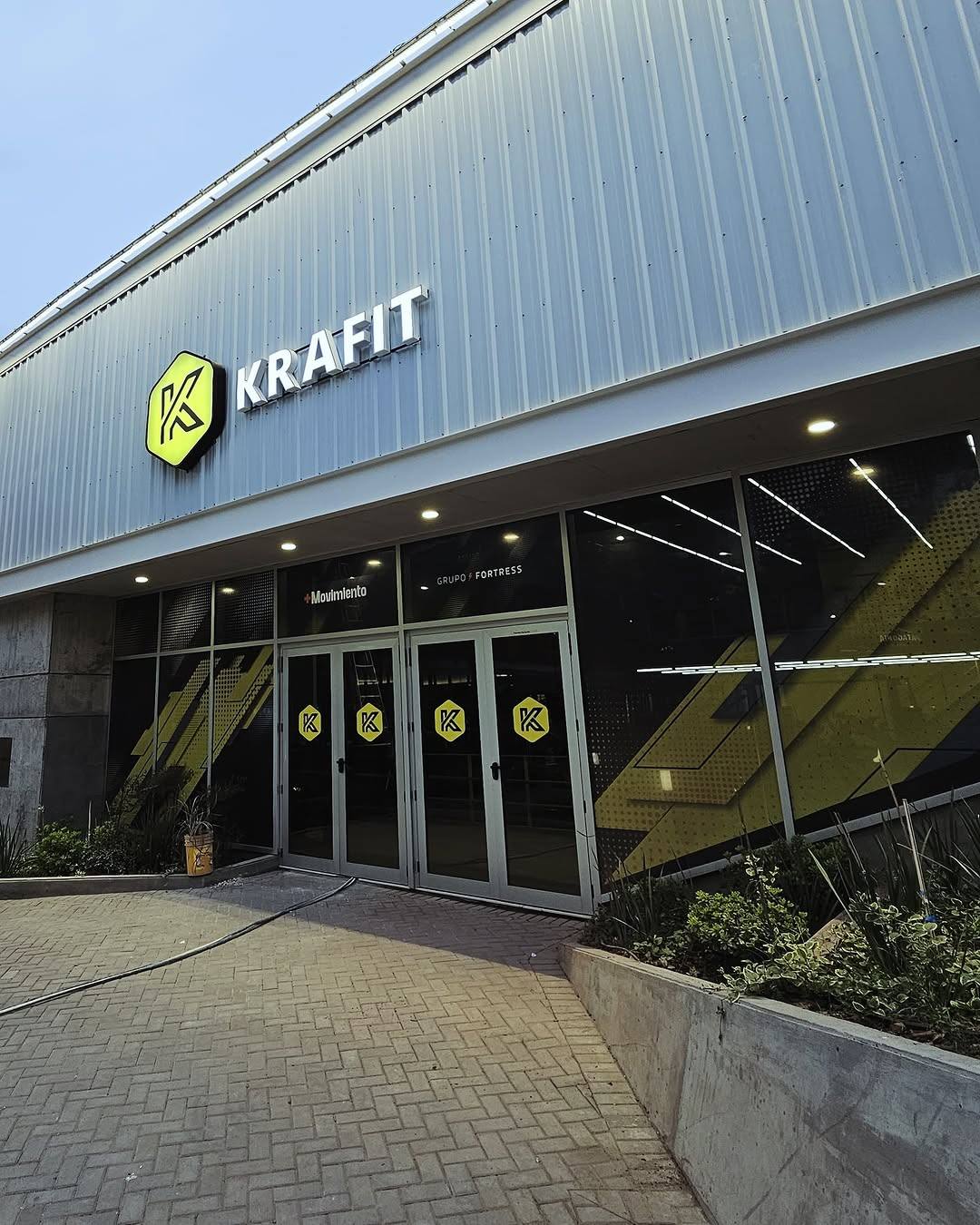Krafit — trabajo 049 y 071