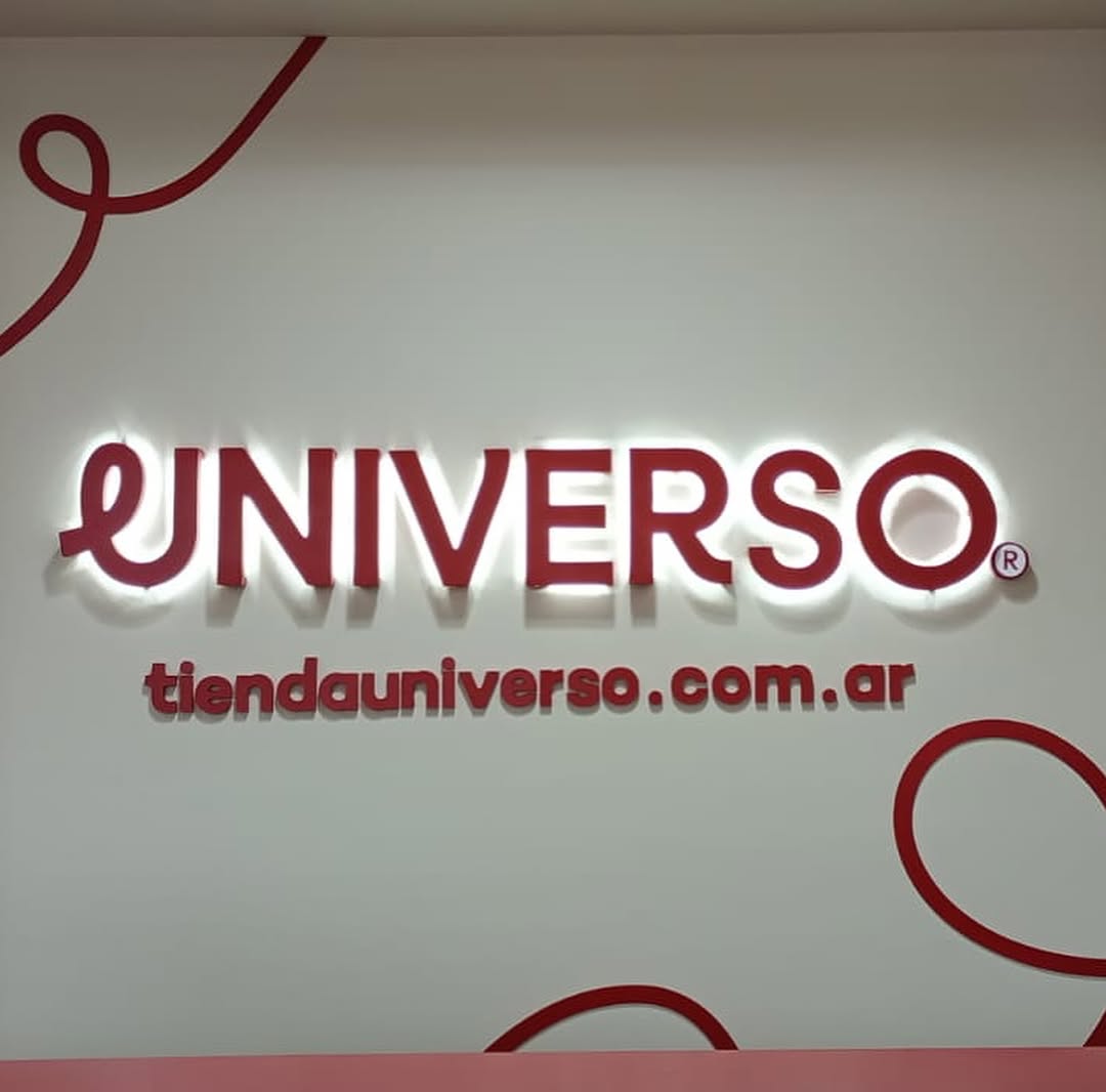 Tienda Universo — trabajo 043 y 073
