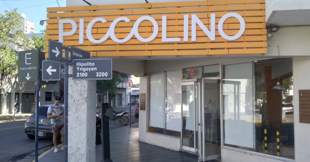 Heladeria Piccolino — trabajo 086