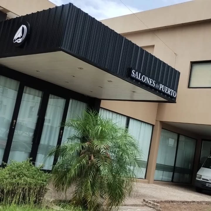 Salones del Puerto — trabajo destacado