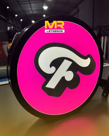 Cartelería corpórea luminosa 6