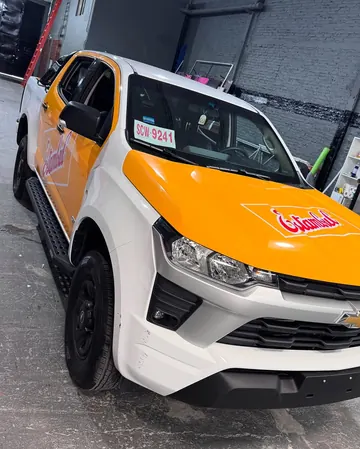 Ploteo vehicular / tu marca en movimiento 8